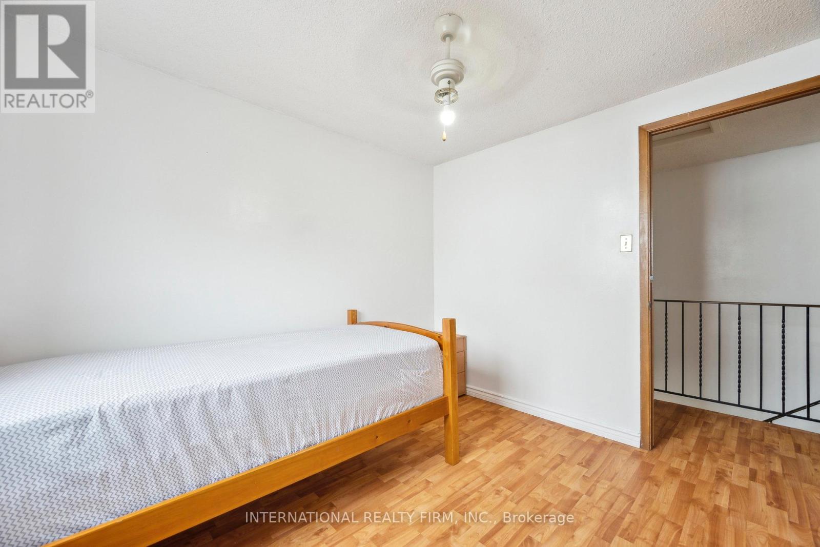 134 Garland Lane, London East, Ontario  N5V 3K8 - Photo 23 - X12459466