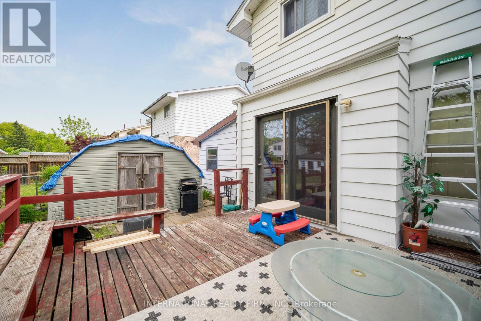 134 Garland Lane, London East, Ontario  N5V 3K8 - Photo 41 - X12459466