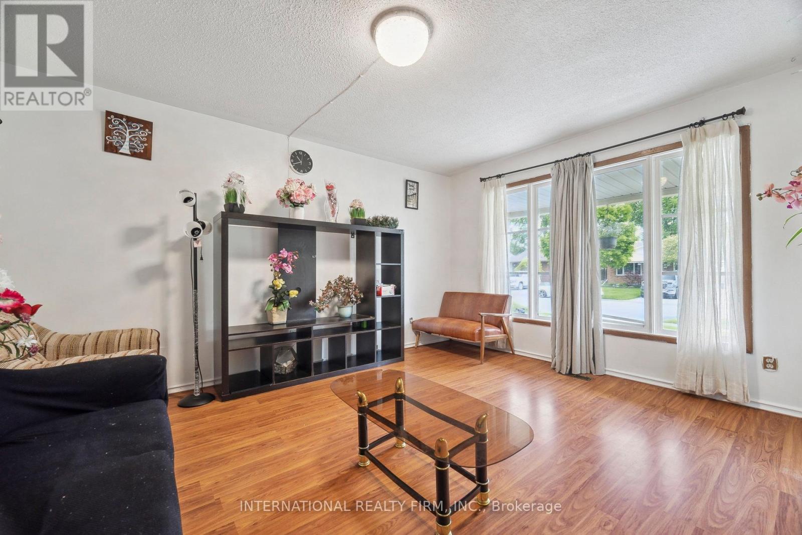 134 Garland Lane, London East, Ontario  N5V 3K8 - Photo 9 - X12459466
