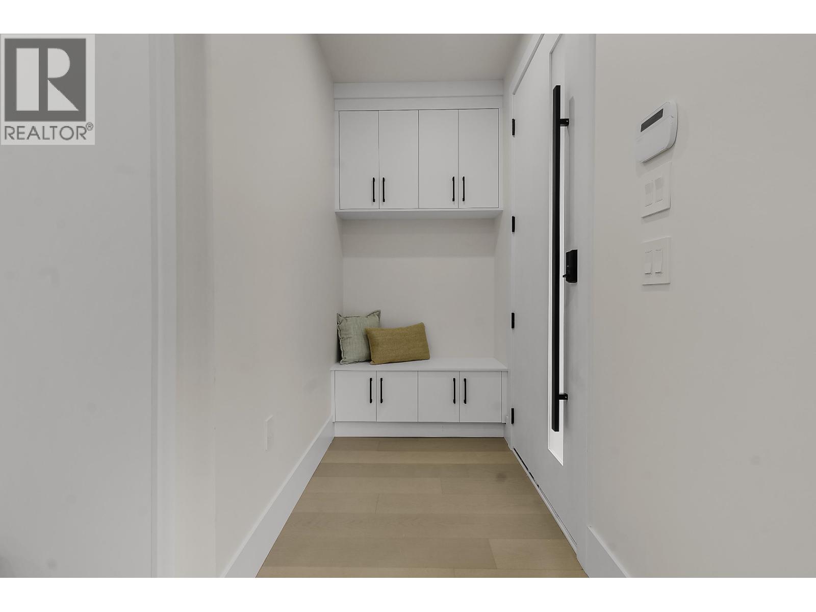 1 585 E 60th Avenue, Vancouver, British Columbia  V5X 2A2 - Photo 4 - R3057616