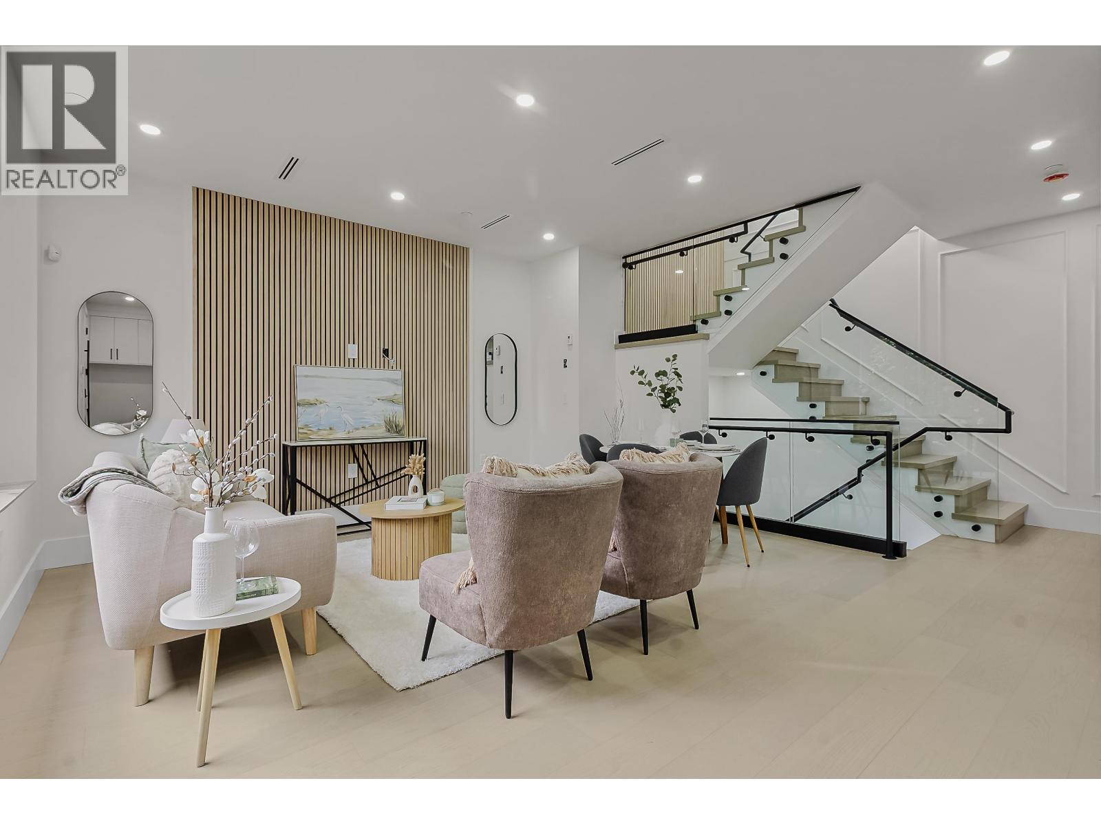 1 585 E 60th Avenue, Vancouver, British Columbia  V5X 2A2 - Photo 5 - R3057616
