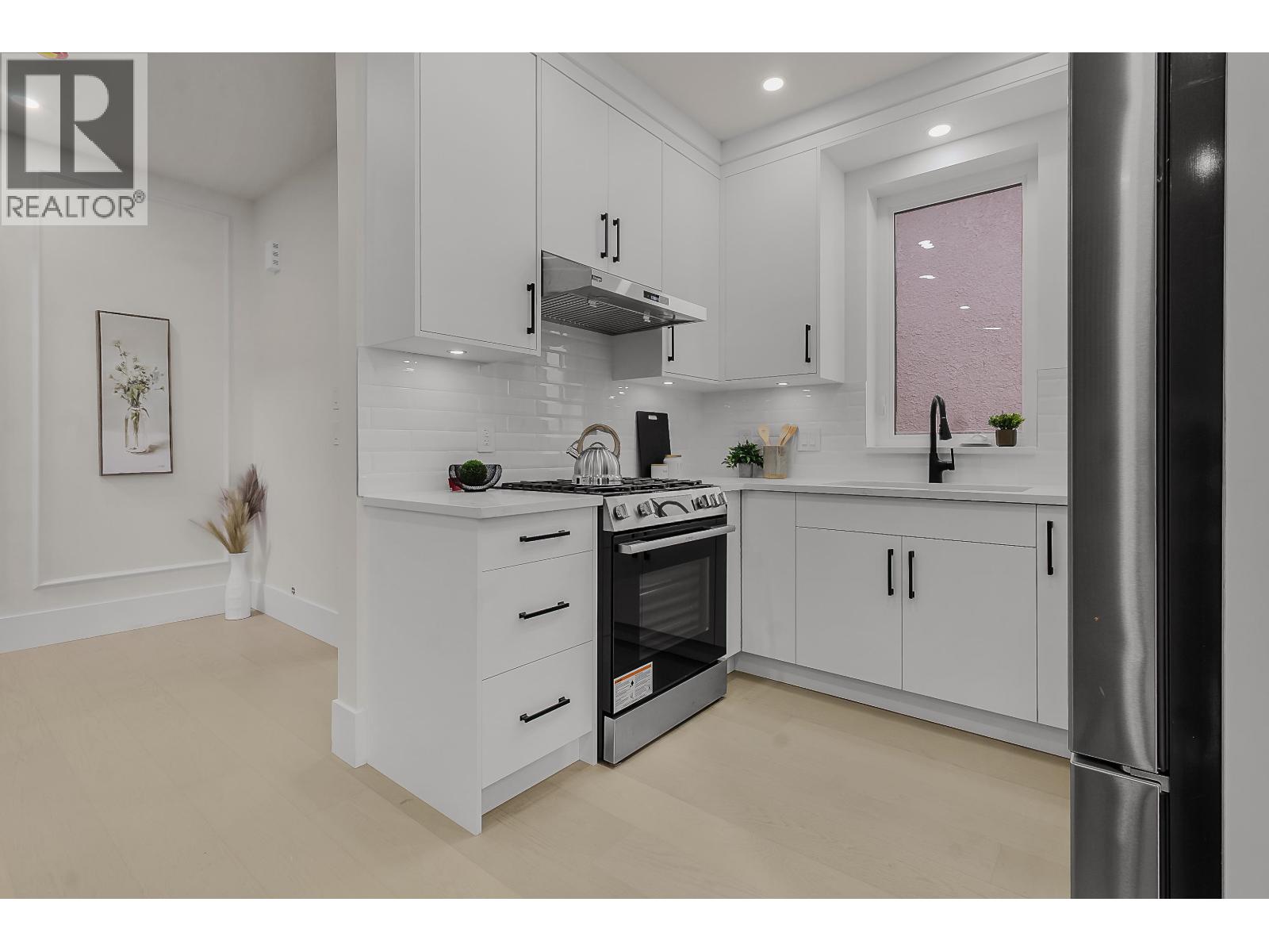 1 585 E 60th Avenue, Vancouver, British Columbia  V5X 2A2 - Photo 8 - R3057616