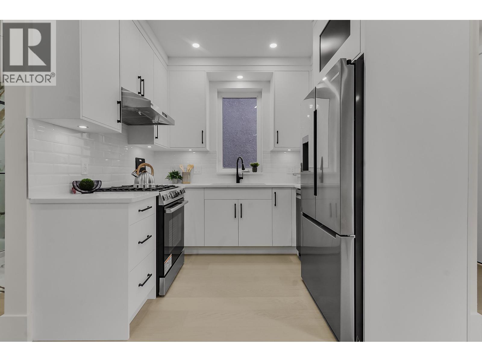 1 585 E 60th Avenue, Vancouver, British Columbia  V5X 2A2 - Photo 12 - R3057616
