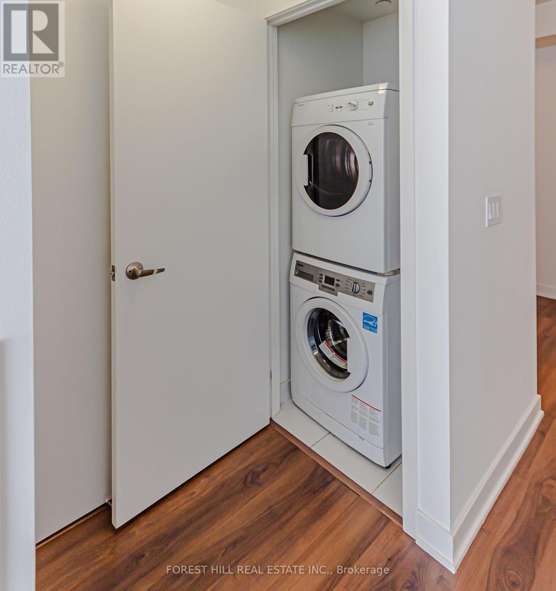 2201 - 210 Simcoe Street, Toronto, Ontario  M5T 0A9 - Photo 21 - C12459487