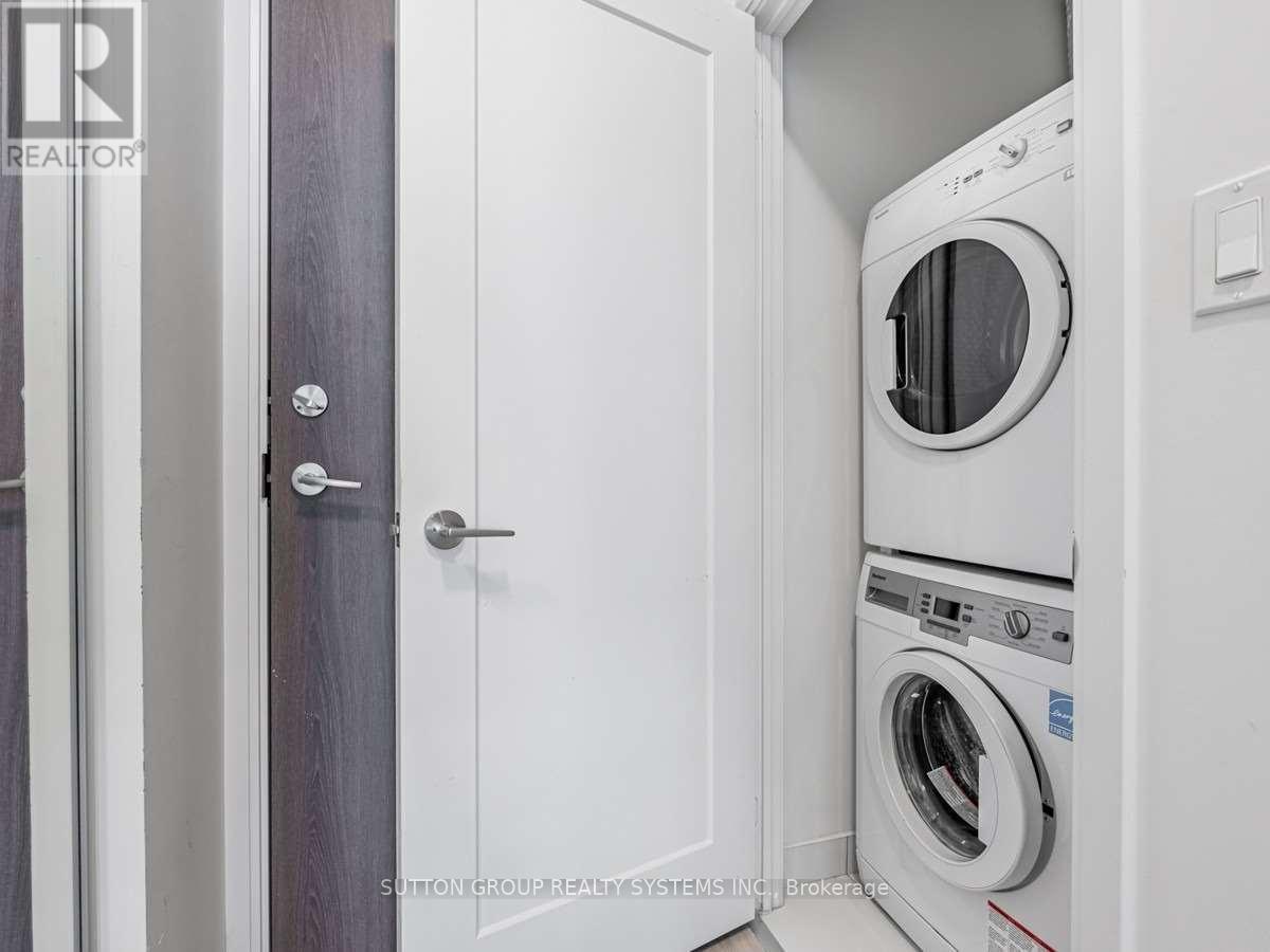 817 - 576 Front Street, Toronto, Ontario  M5V 1C1 - Photo 10 - C12459488