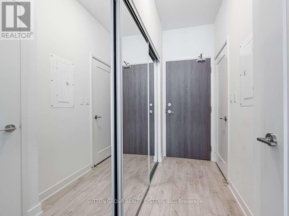 817 - 576 Front Street, Toronto, Ontario  M5V 1C1 - Photo 3 - C12459488