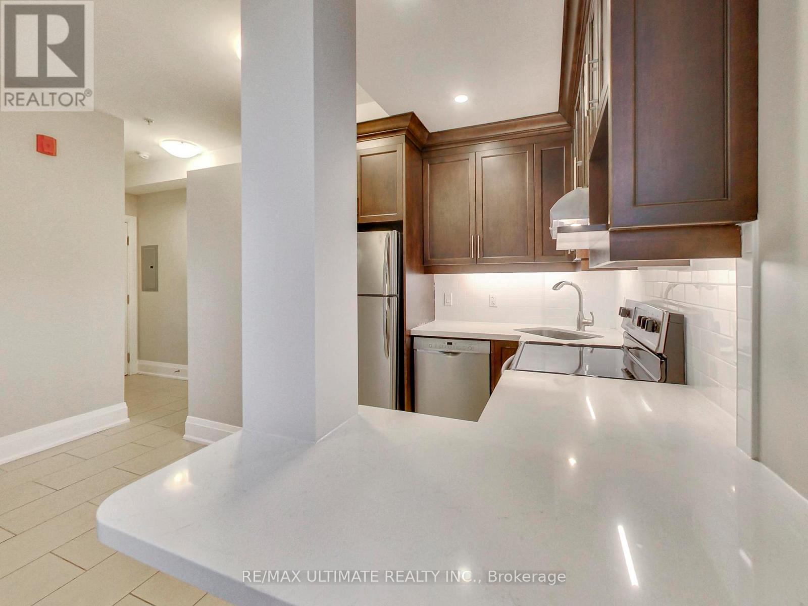 102 - 458 Oakwood Avenue, Toronto, Ontario  M6E 2W6 - Photo 13 - C12459490