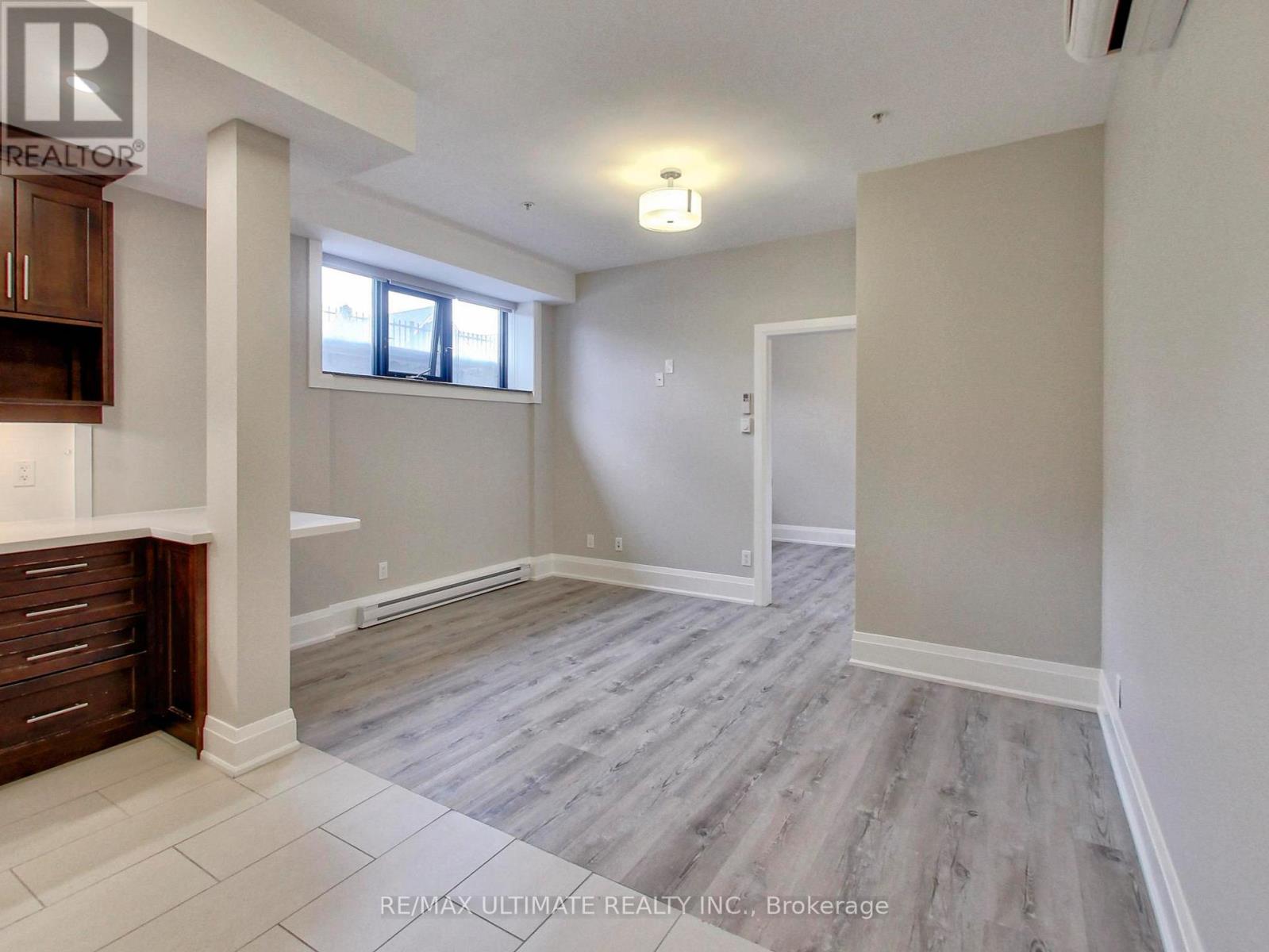 102 - 458 Oakwood Avenue, Toronto, Ontario  M6E 2W6 - Photo 3 - C12459490