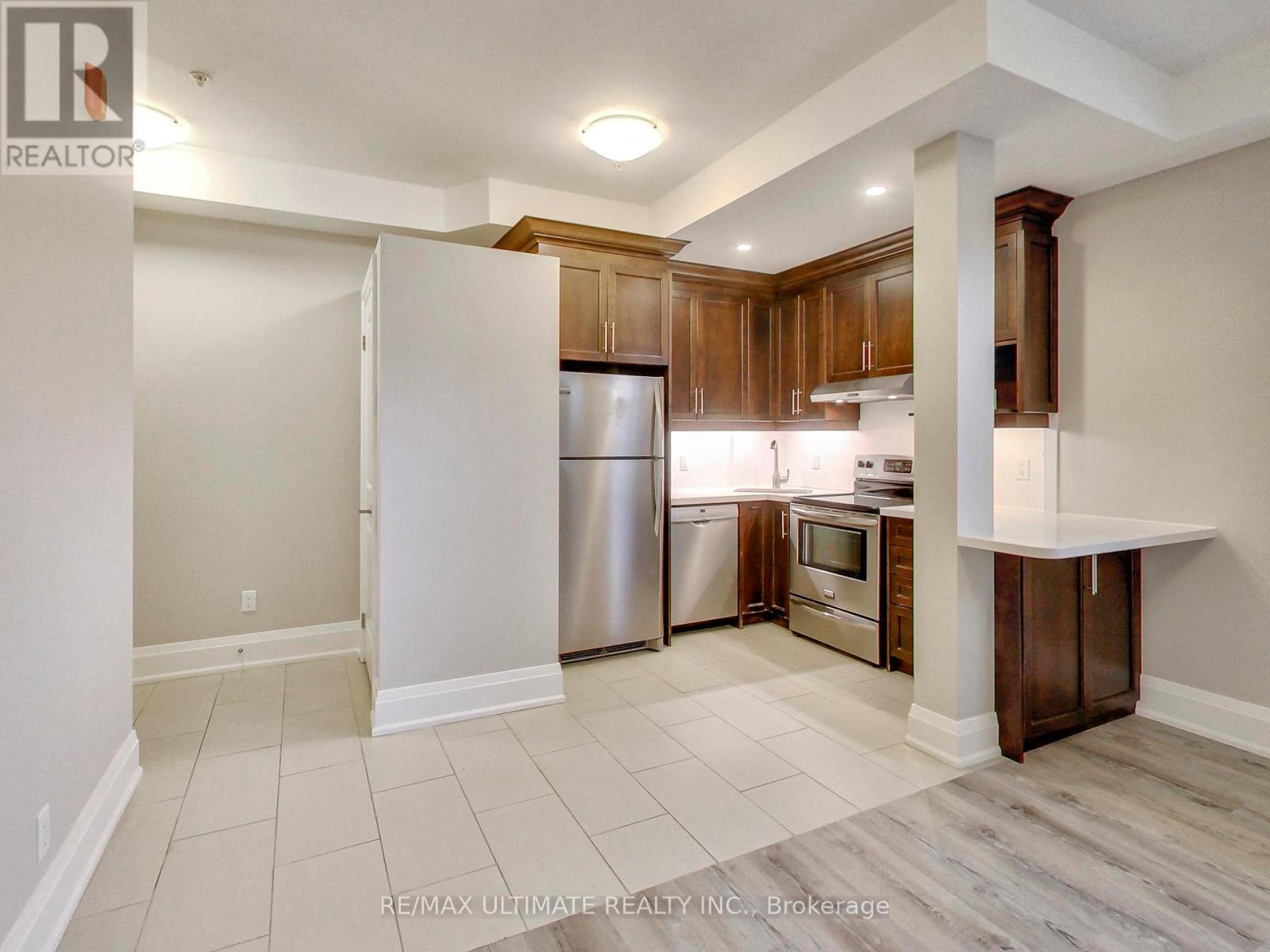 102 - 458 Oakwood Avenue, Toronto, Ontario  M6E 2W6 - Photo 4 - C12459490