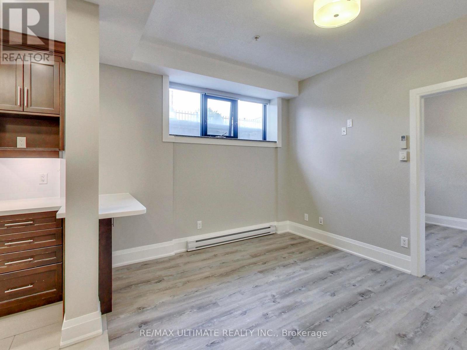 102 - 458 Oakwood Avenue, Toronto, Ontario  M6E 2W6 - Photo 7 - C12459490
