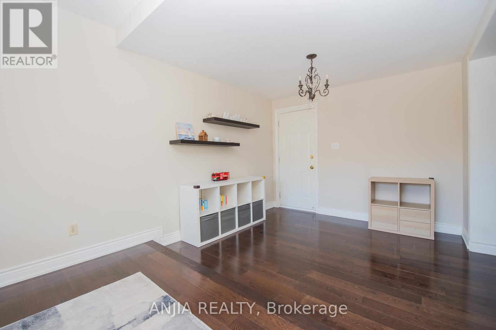 76 Adair Road, Toronto, Ontario  M4B 1V7 - Photo 18 - E12459486