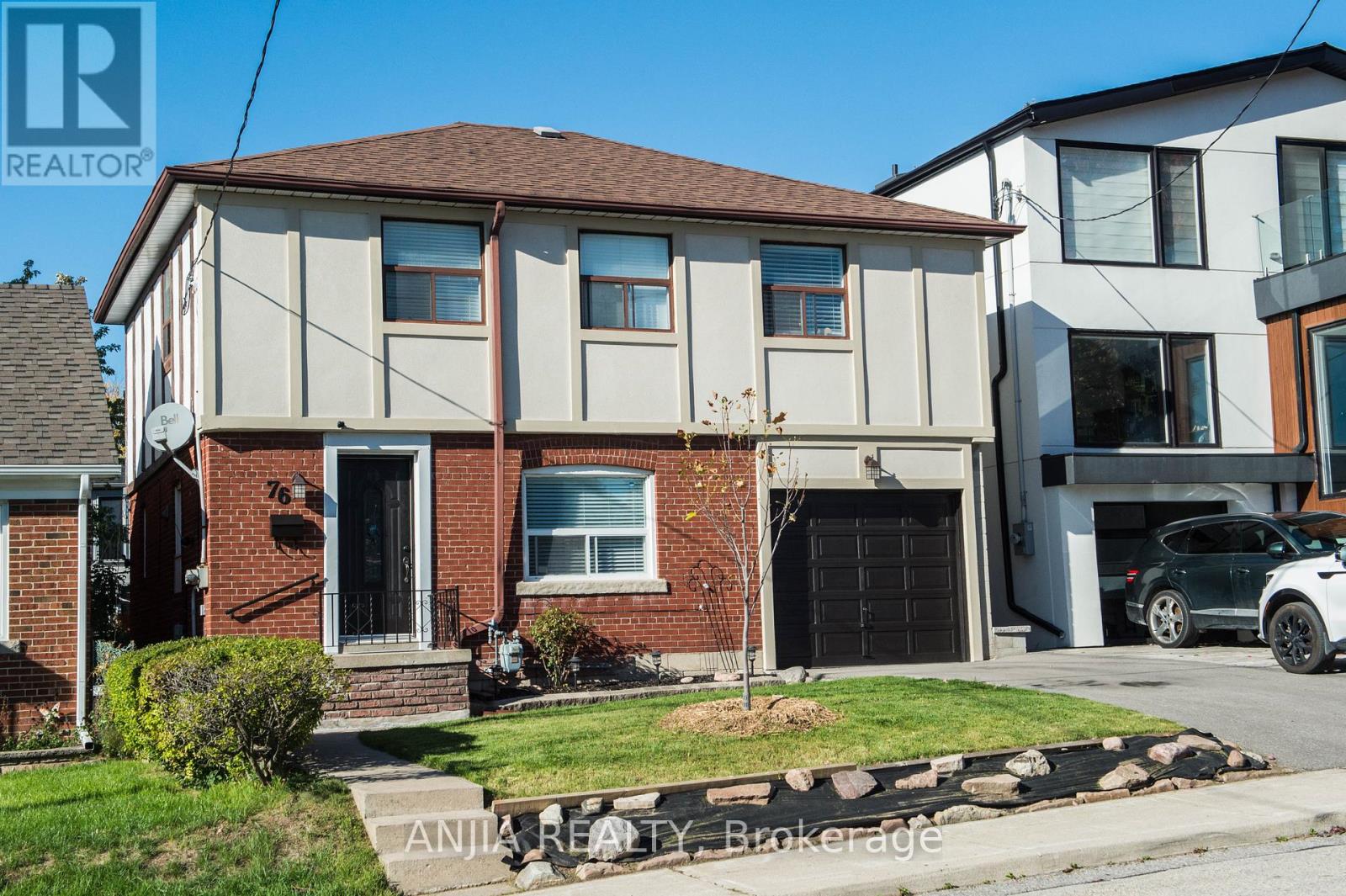 76 Adair Road, Toronto, Ontario  M4B 1V7 - Photo 2 - E12459486