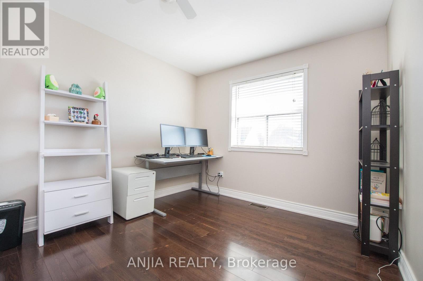 76 Adair Road, Toronto, Ontario  M4B 1V7 - Photo 25 - E12459486