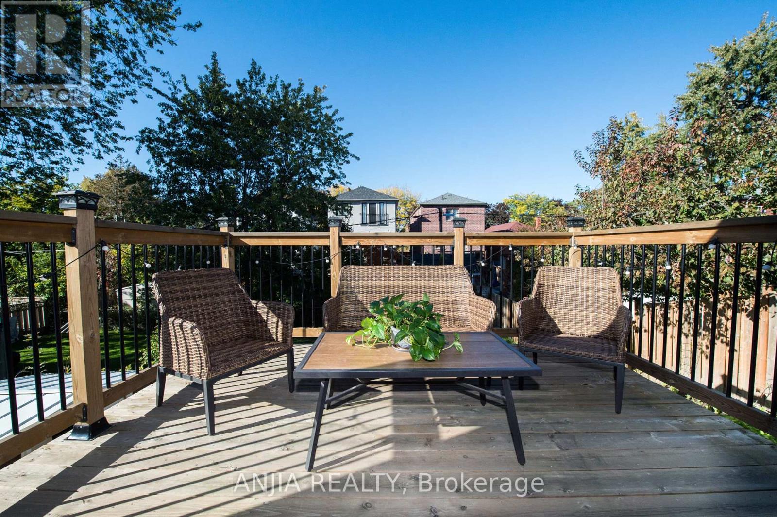 76 Adair Road, Toronto, Ontario  M4B 1V7 - Photo 33 - E12459486
