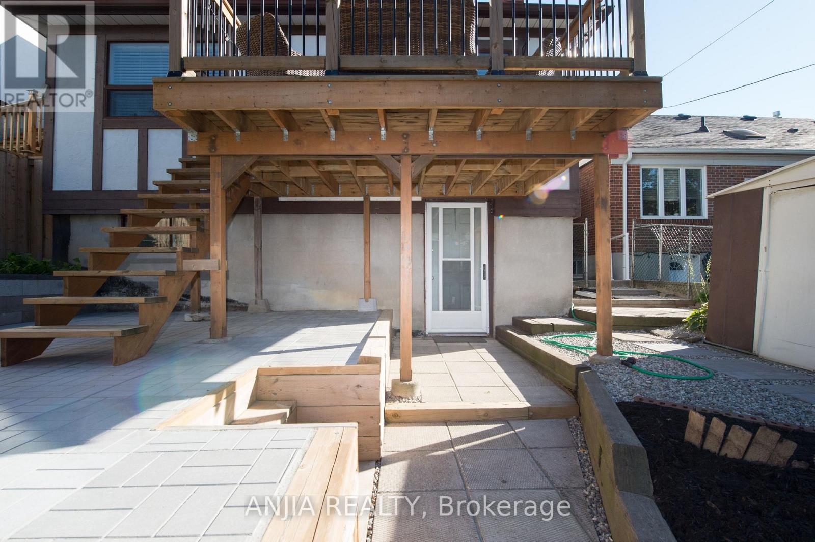 76 Adair Road, Toronto, Ontario  M4B 1V7 - Photo 35 - E12459486
