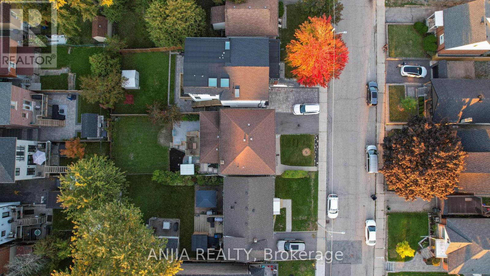 76 Adair Road, Toronto, Ontario  M4B 1V7 - Photo 41 - E12459486