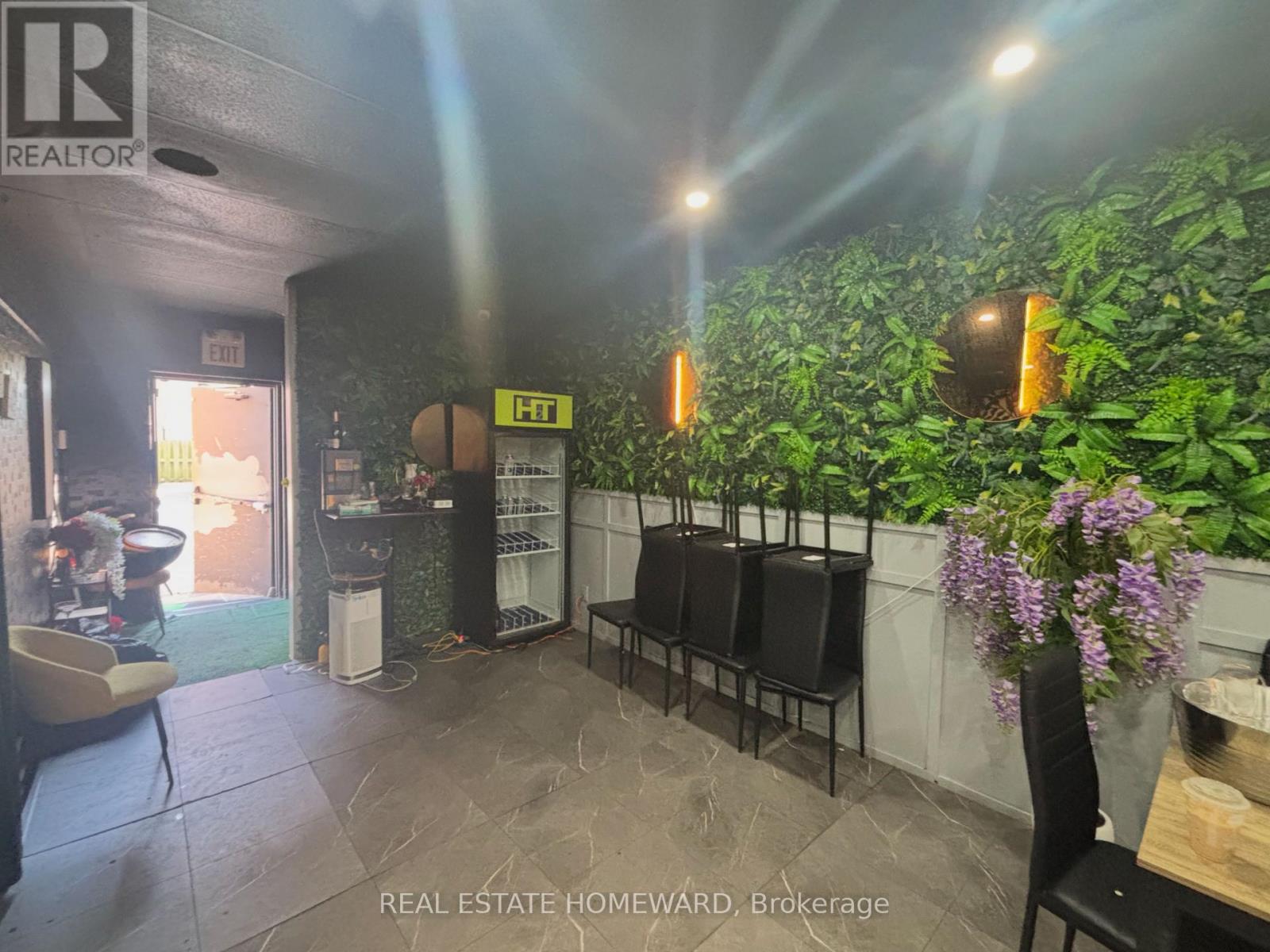 5 - 3095 Eglinton Avenue E, Toronto, Ontario  M1J 2E9 - Photo 2 - E12459492