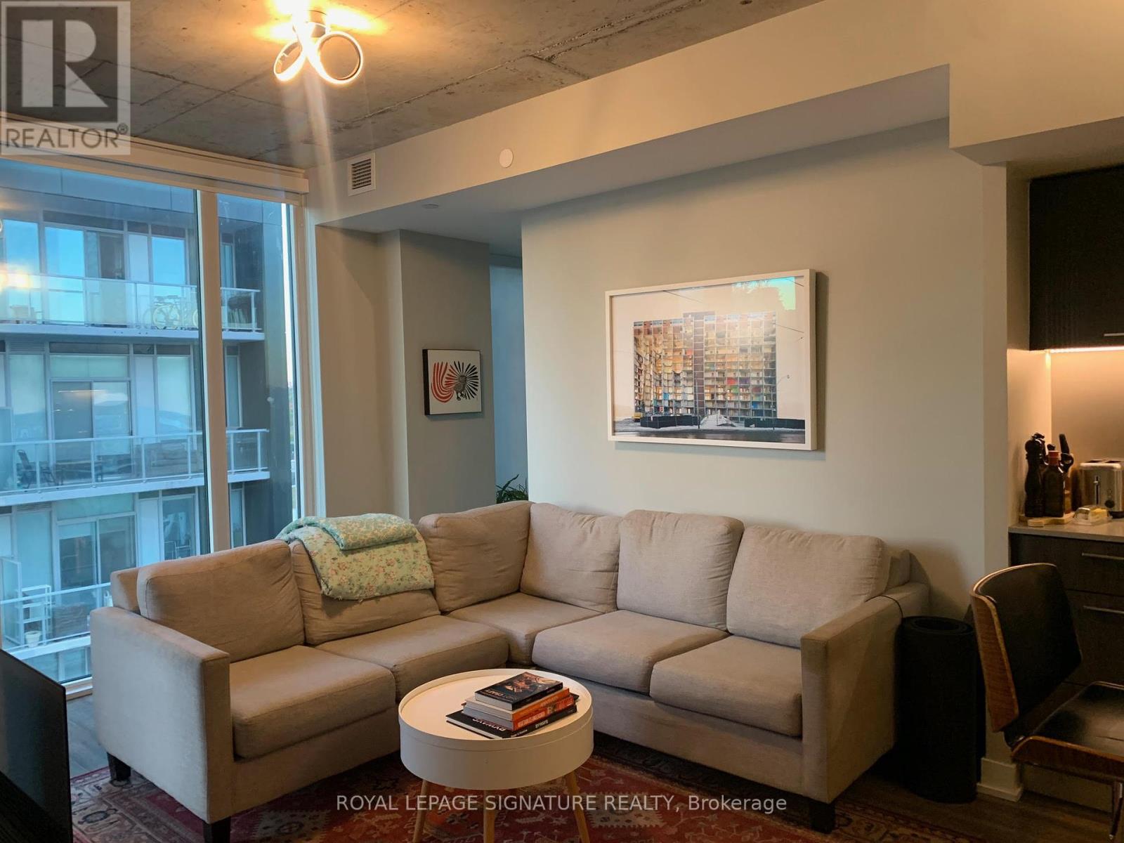 1101 - 15 Baseball Place Ne, Toronto, Ontario  M4M 0E7 - Photo 5 - E12459493