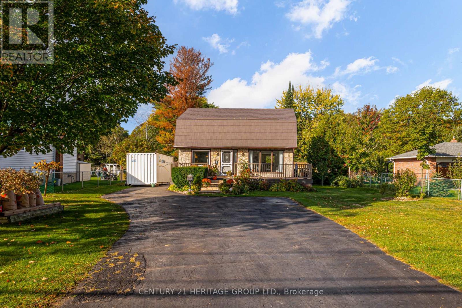 146 Sand Road, East Gwillimbury, Ontario  L9N 1H9 - Photo 2 - N12459475