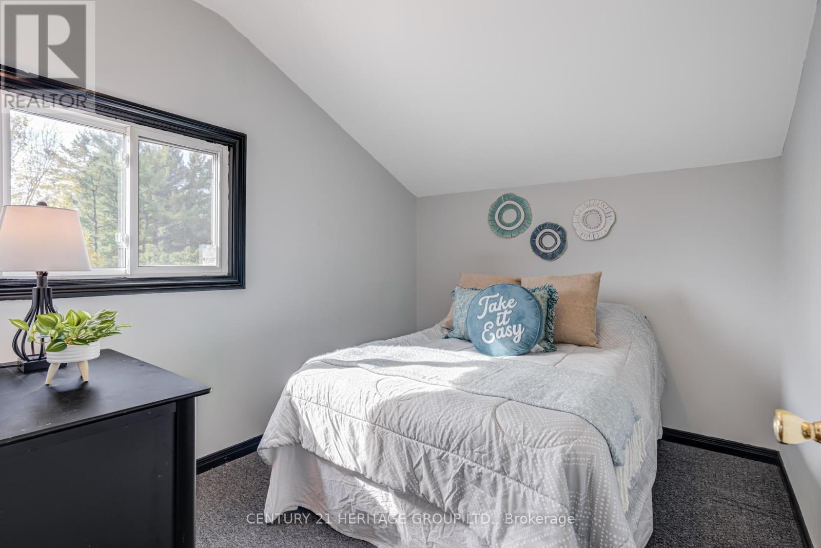 146 Sand Road, East Gwillimbury, Ontario  L9N 1H9 - Photo 21 - N12459475