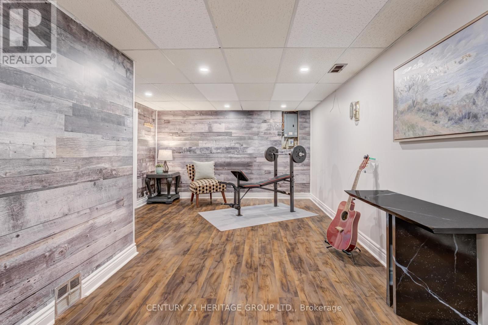 146 Sand Road, East Gwillimbury, Ontario  L9N 1H9 - Photo 28 - N12459475