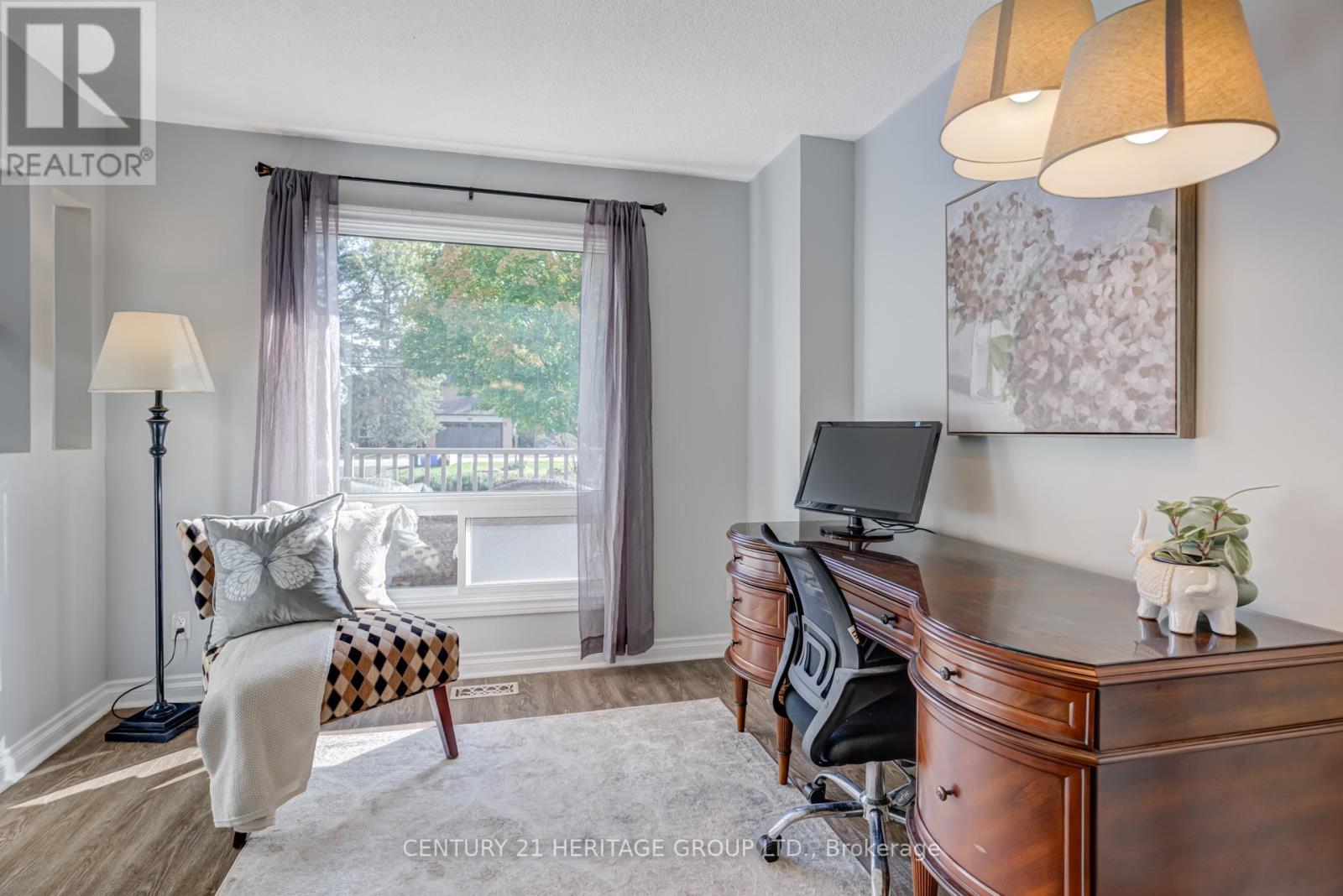 146 Sand Road, East Gwillimbury, Ontario  L9N 1H9 - Photo 8 - N12459475