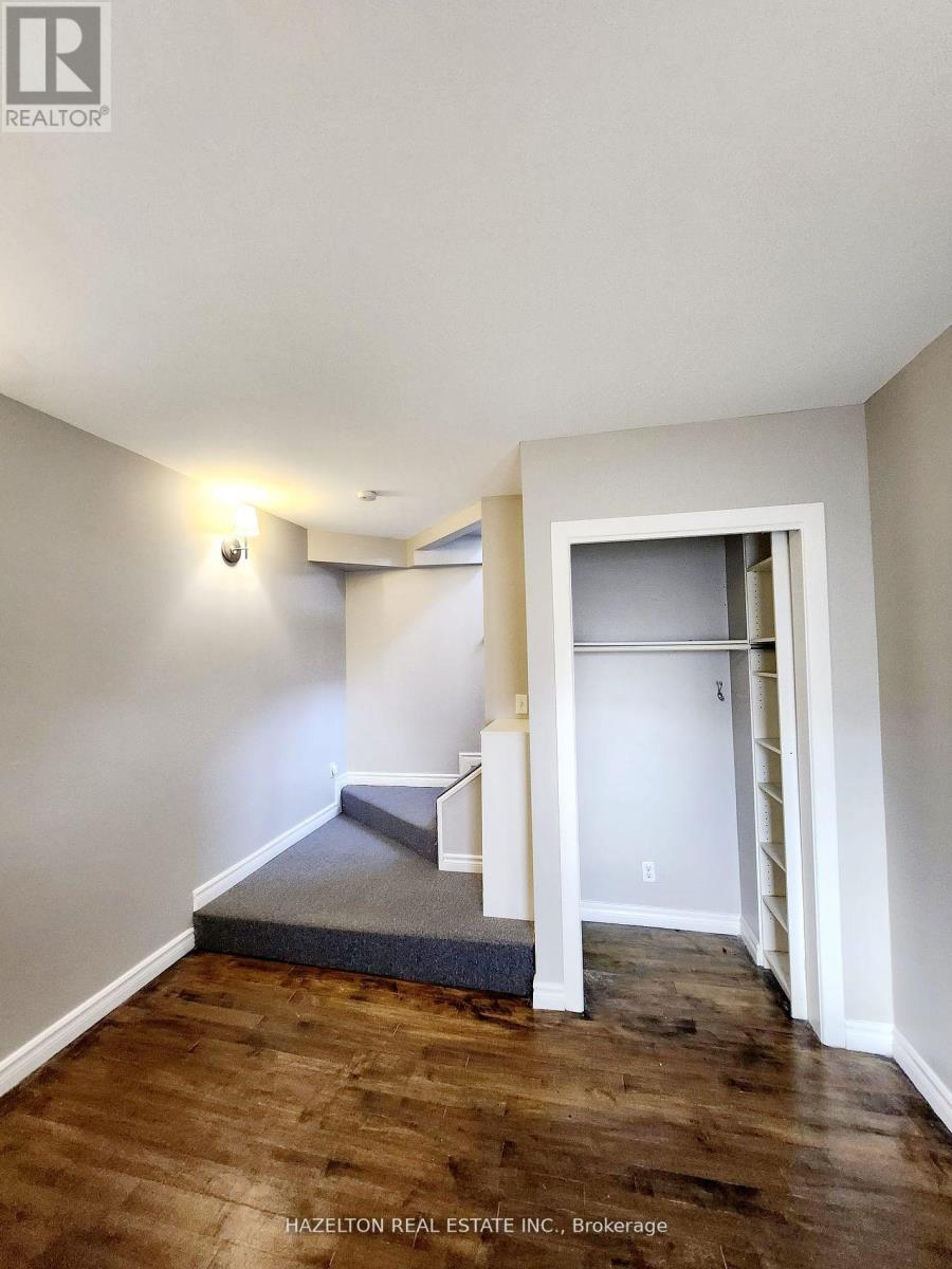 2 - 16 Park Drive, Whitchurch-Stouffville, Ontario  L4A 1G1 - Photo 2 - N12459477