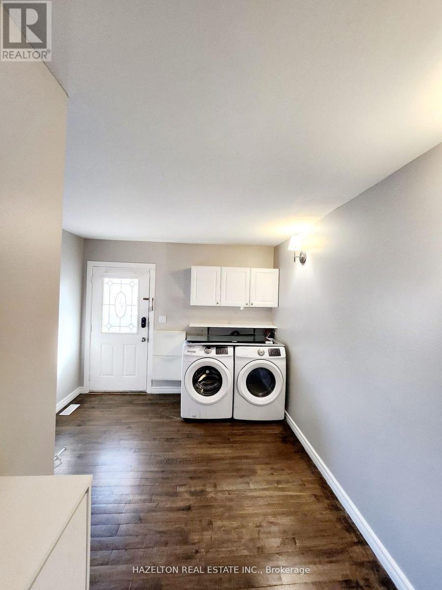 2 - 16 Park Drive, Whitchurch-Stouffville, Ontario  L4A 1G1 - Photo 5 - N12459477