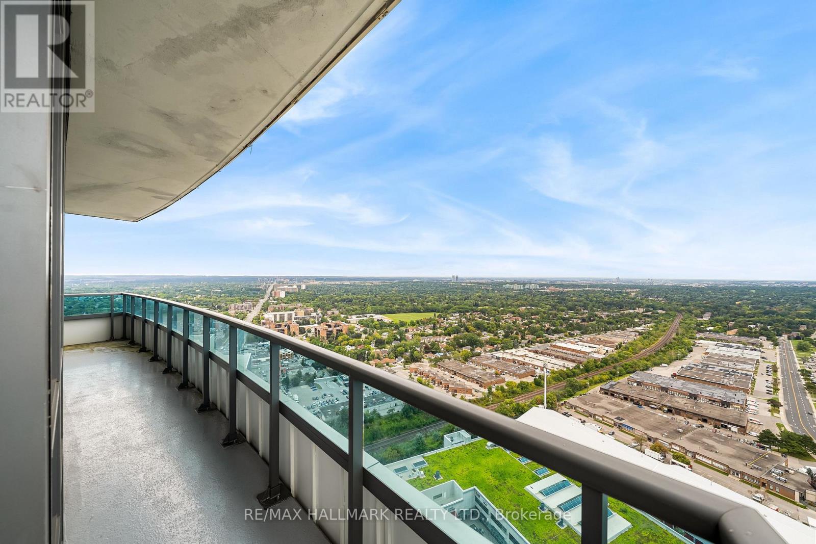 Ph301 - 7171 Yonge Street, Markham, Ontario  L3T 0C5 - Photo 18 - N12459481