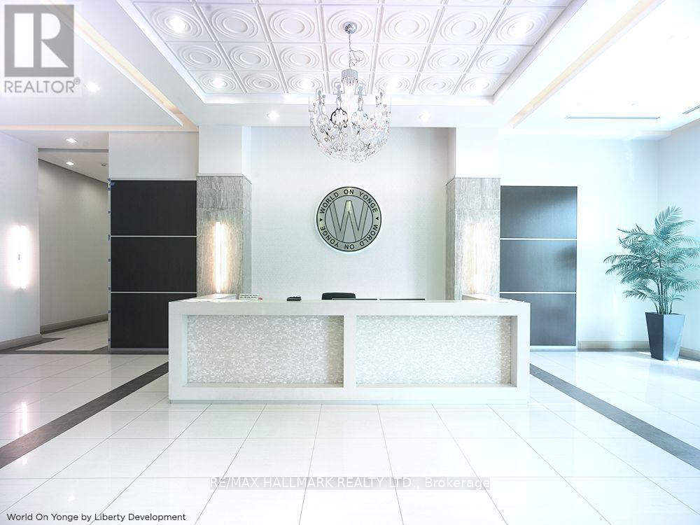 Ph301 - 7171 Yonge Street, Markham, Ontario  L3T 0C5 - Photo 3 - N12459481