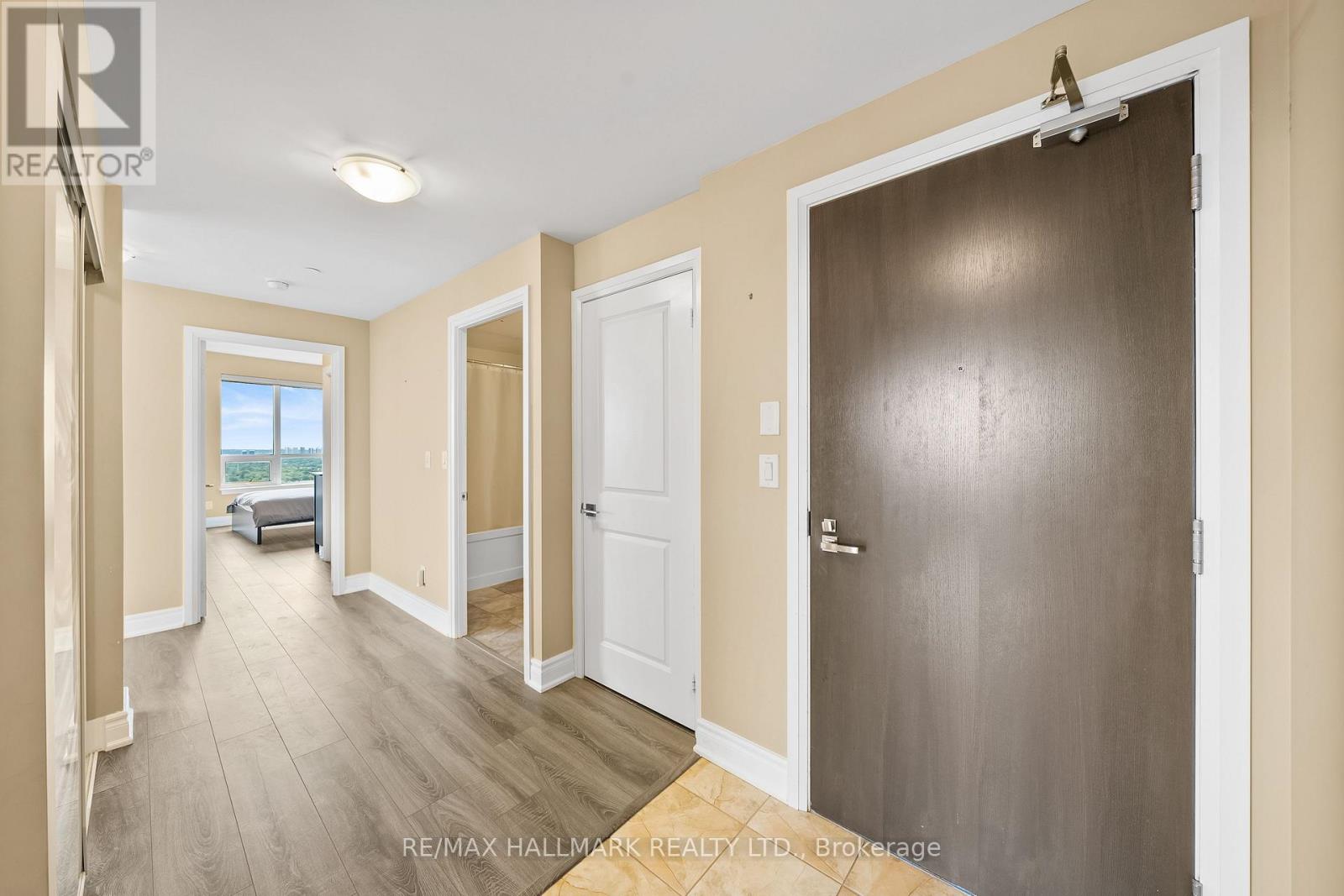 Ph301 - 7171 Yonge Street, Markham, Ontario  L3T 0C5 - Photo 5 - N12459481
