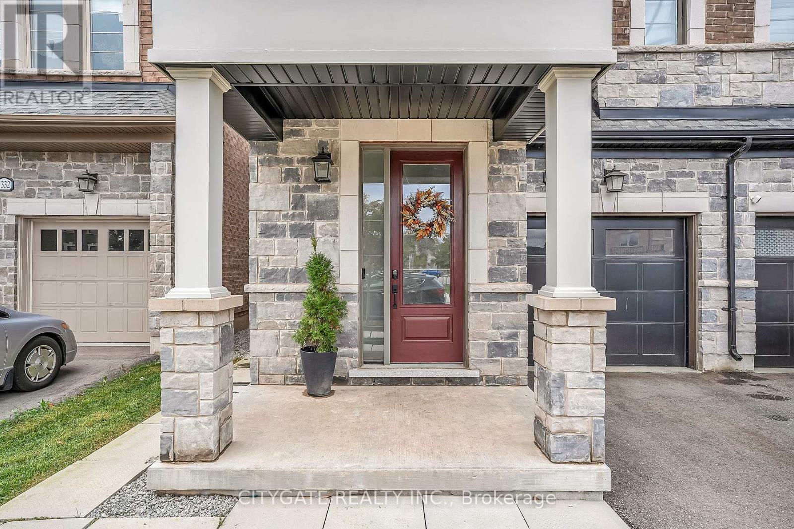 1328 Hamman Way, Milton, Ontario  L9E 1L5 - Photo 3 - W12459480