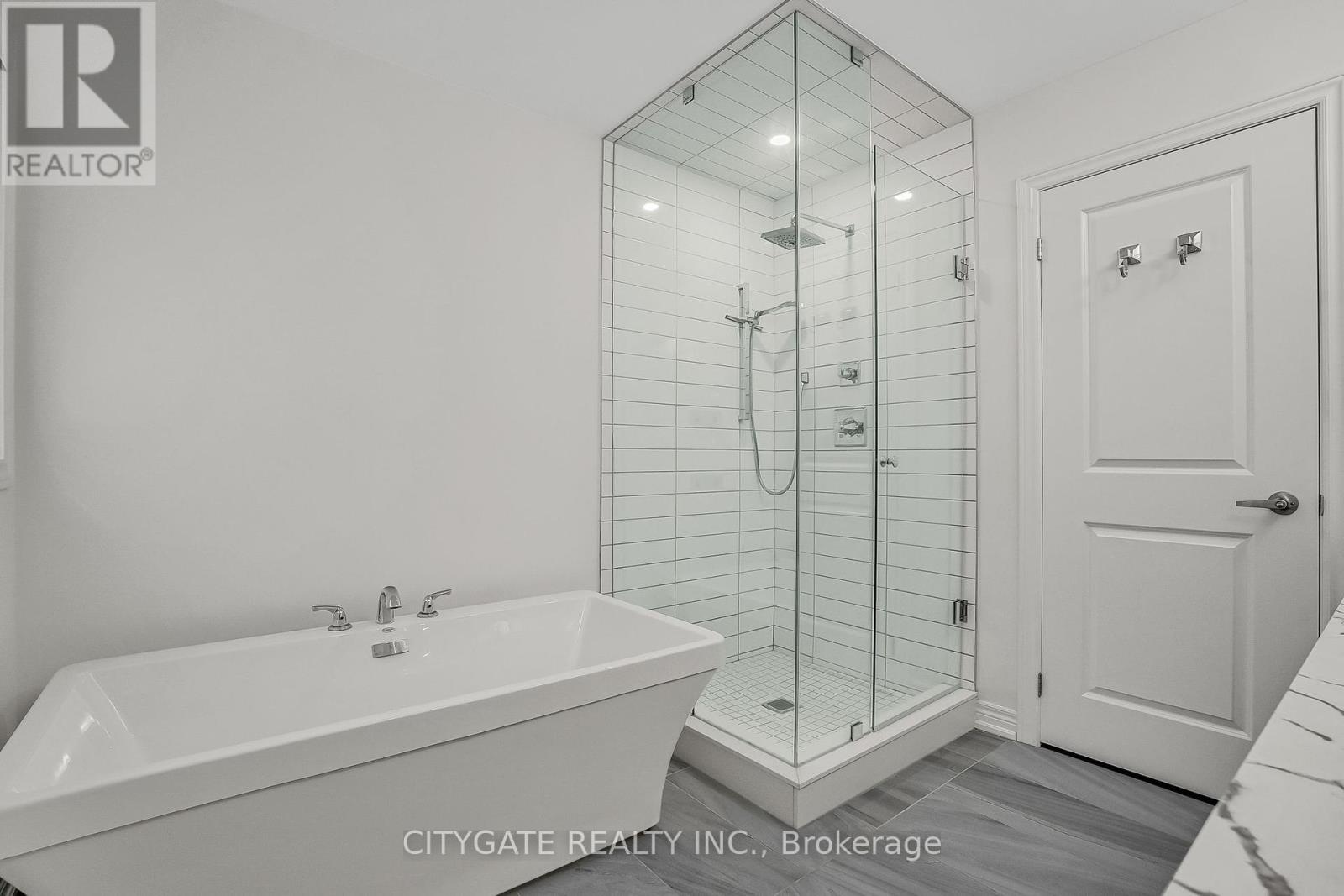 1328 Hamman Way, Milton, Ontario  L9E 1L5 - Photo 42 - W12459480