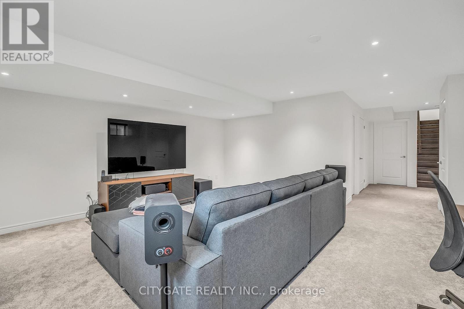1328 Hamman Way, Milton, Ontario  L9E 1L5 - Photo 45 - W12459480