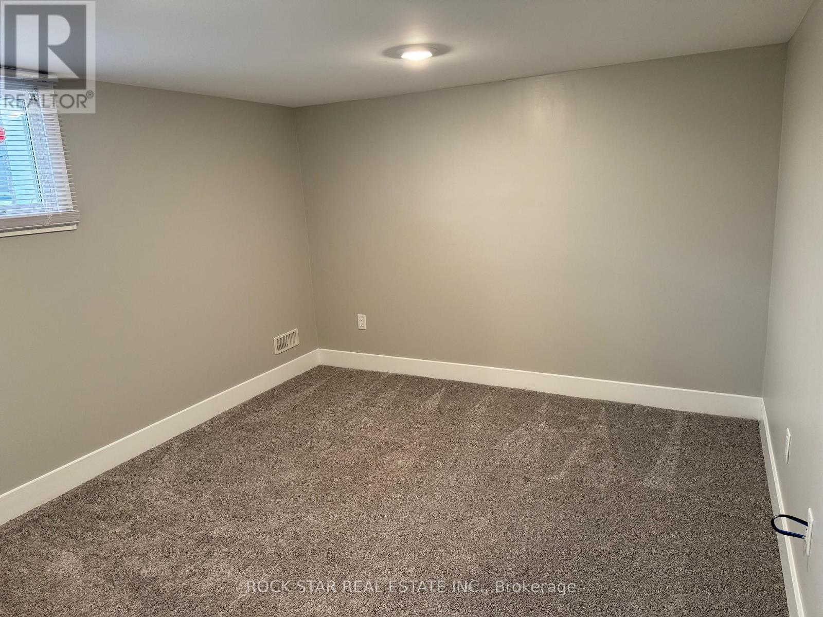 20 Oxford Street W, London North, Ontario  N6H 1P9 - Photo 18 - X12459482
