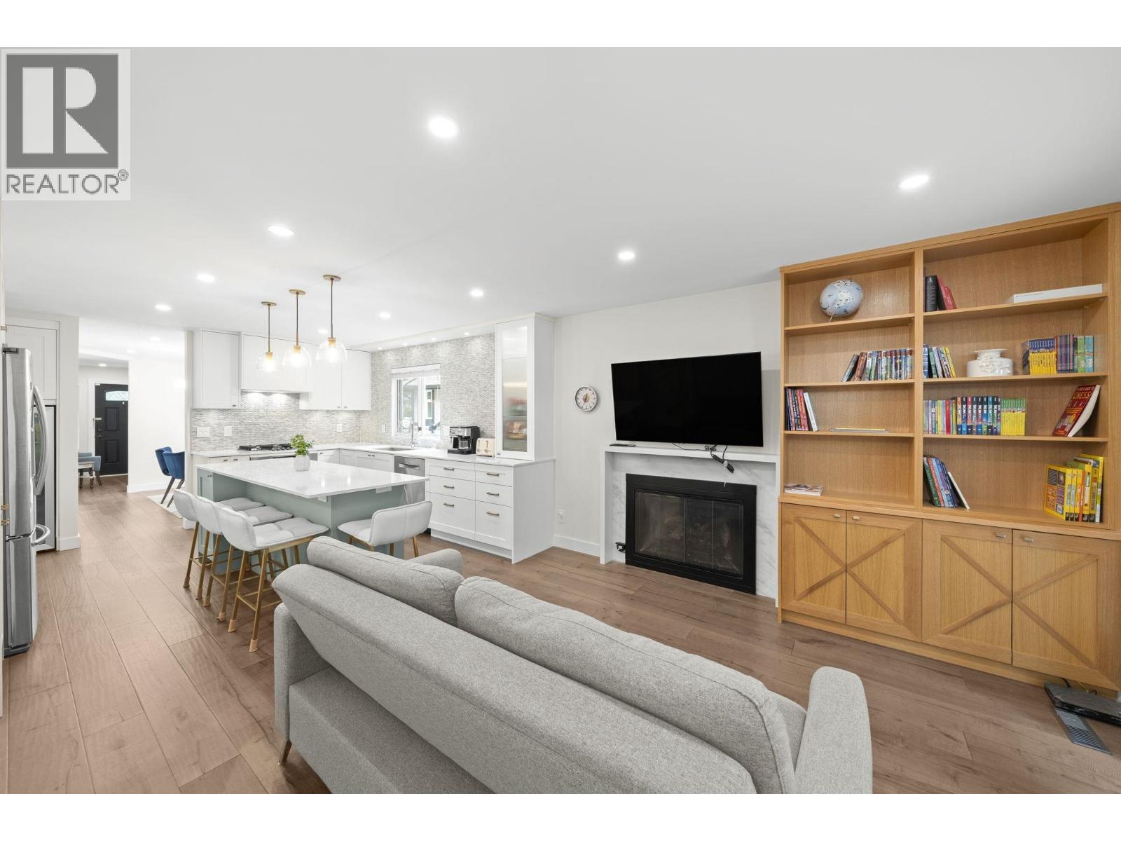 860 Ruckle Court, North Vancouver, British Columbia  V7H 2P6 - Photo 13 - R3051475