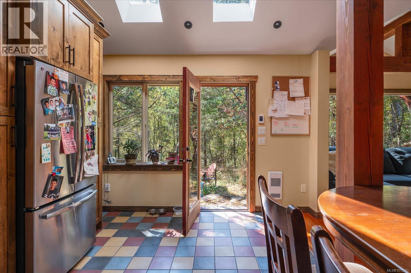 3451/ 3455 Juriet Rd, Nanaimo, British Columbia  V9G 1C8 - Photo 12 - 1015382