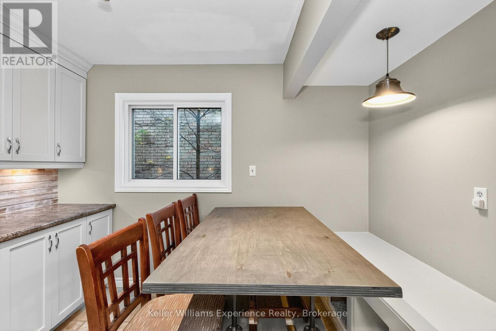 22 Cartwright Drive, Barrie, Ontario  L4M 6E2 - Photo 10 - S12459535