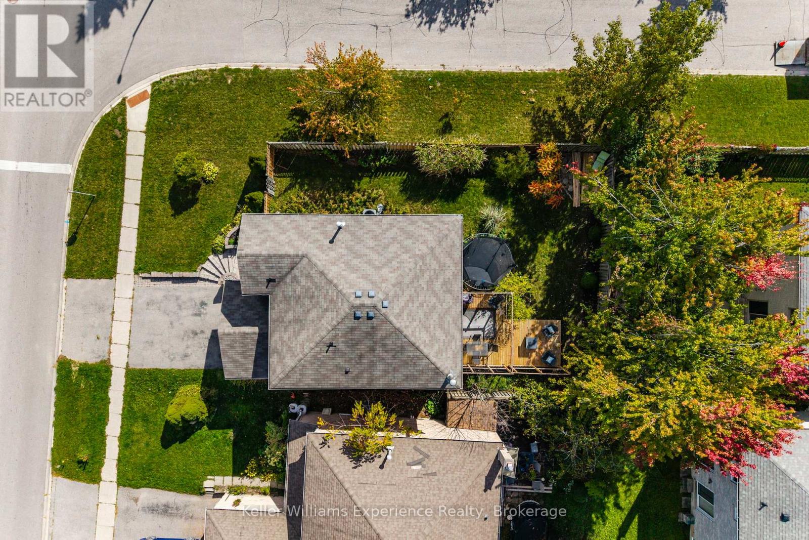 22 Cartwright Drive, Barrie, Ontario  L4M 6E2 - Photo 36 - S12459535