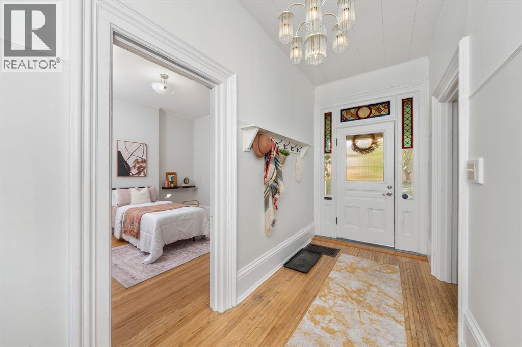 223 Brock Street North, Sarnia, Ontario  N7T 5Z5 - Photo 6 - 25022769