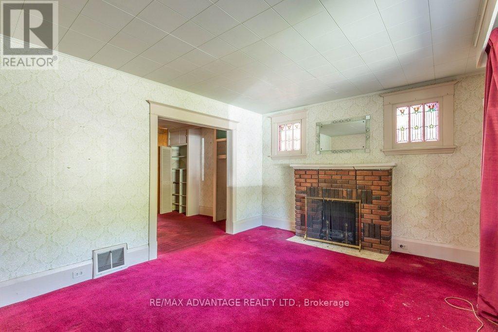41 Duchess Avenue, London South (South F), Ontario  N6C 1N3 - Photo 3 - X12459519