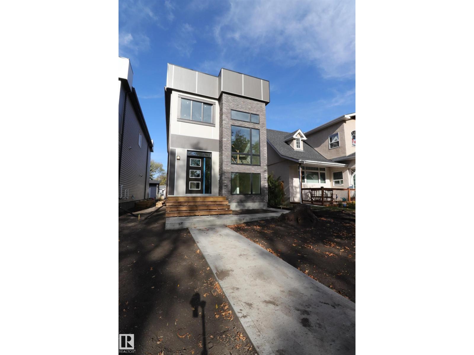 7936 91 Av Nw, Edmonton, Alberta  T6C 1R1 - Photo 1 - E4461954
