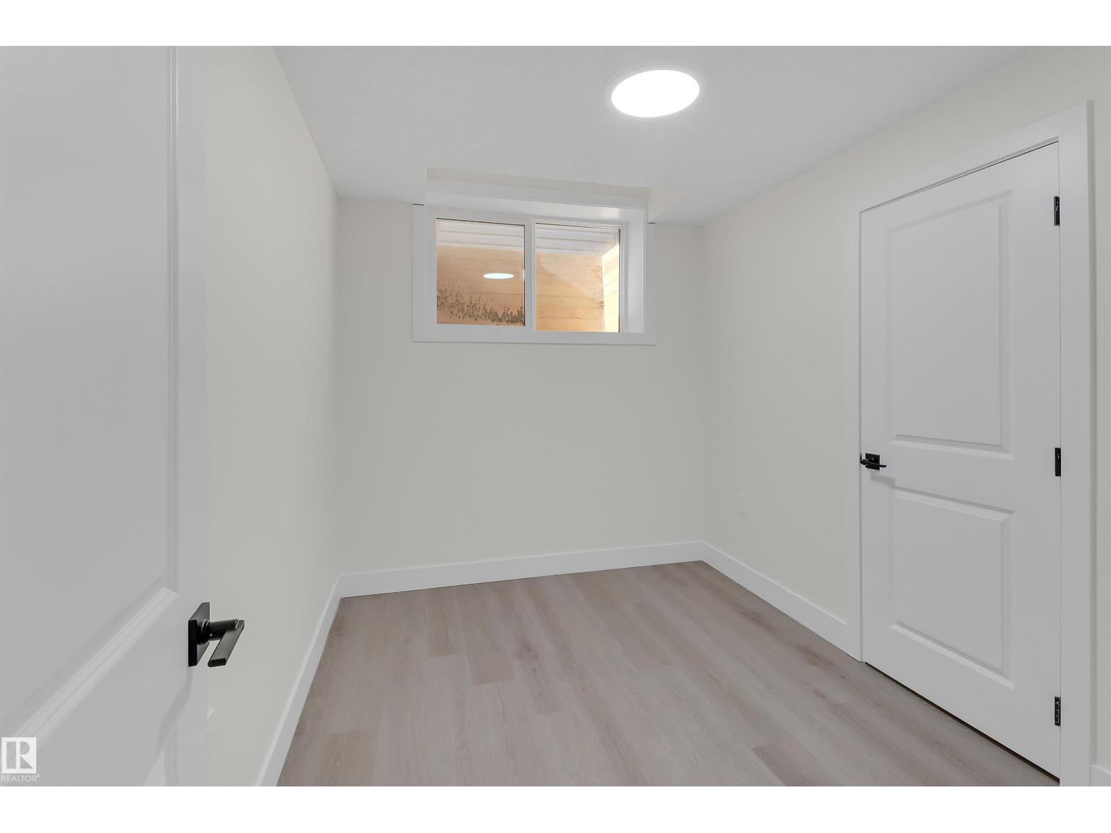 7936 91 Av Nw, Edmonton, Alberta  T6C 1R1 - Photo 22 - E4461954