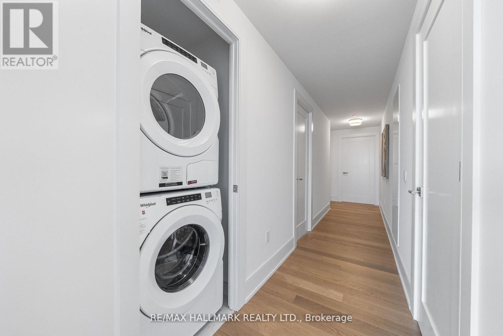 1710 - 10 Inn On The Park Drive, Toronto, Ontario  M3C 0P9 - Photo 38 - C12459498