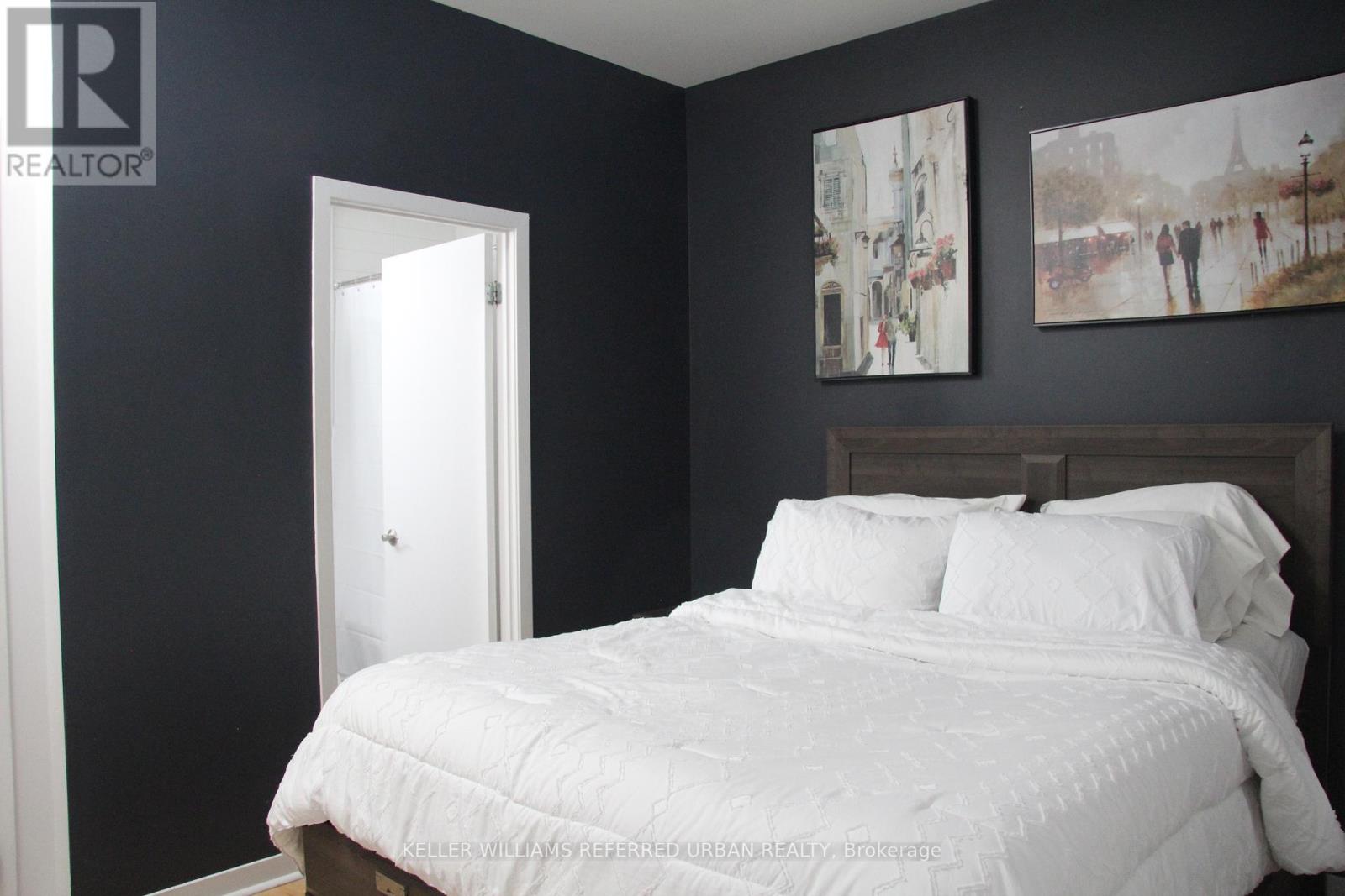 204 - 569 King Street E, Toronto, Ontario  M5A 1M5 - Photo 6 - C12459499