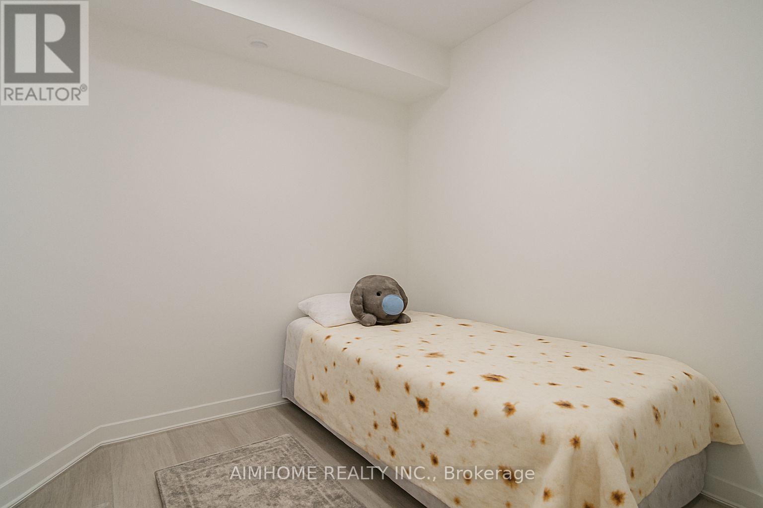 1723 - 70 Princess Street, Toronto, Ontario  M5A 0X6 - Photo 10 - C12459509