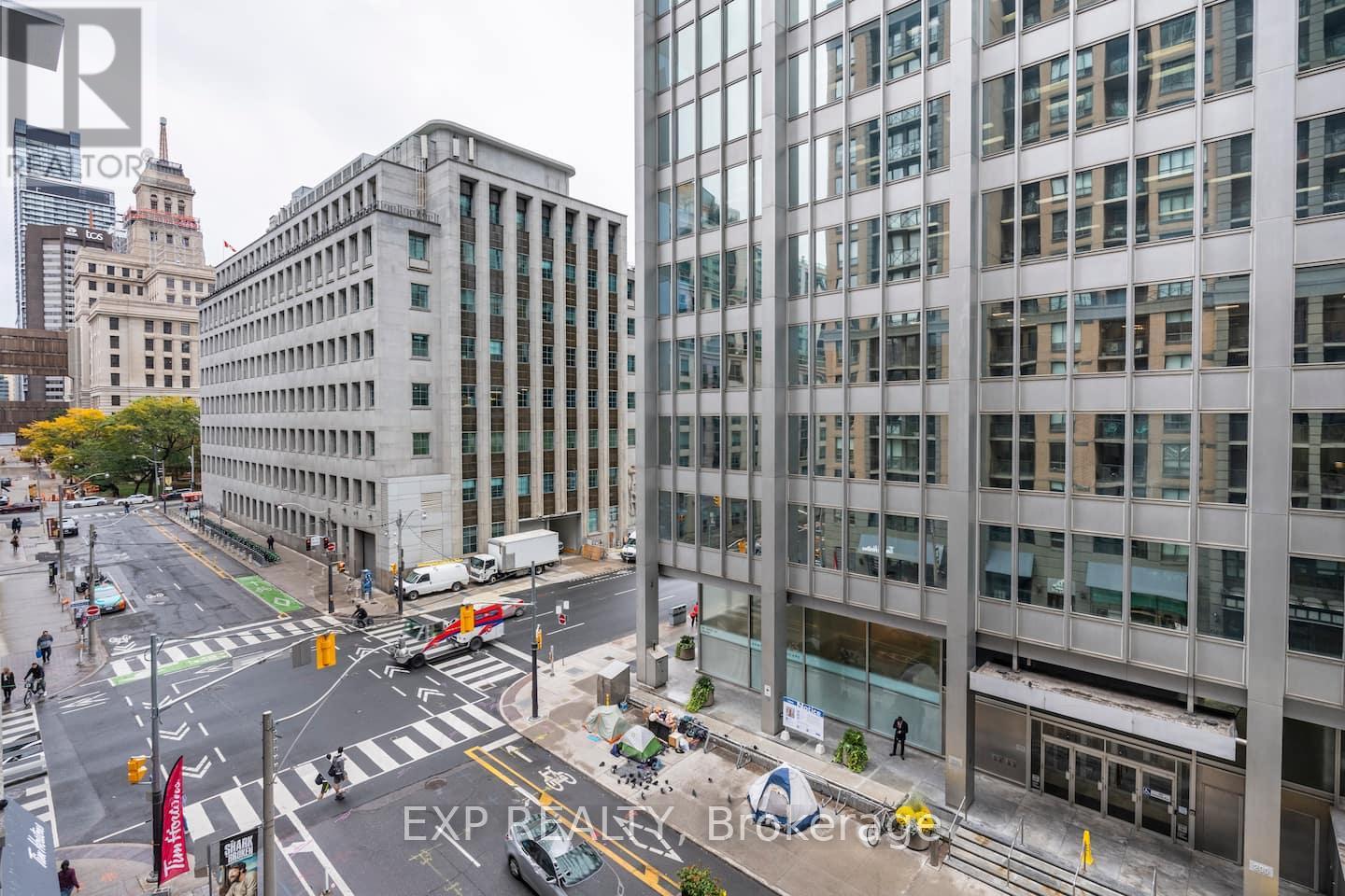 512 - 140 Simcoe Street, Toronto, Ontario  M5H 4E9 - Photo 26 - C12459510