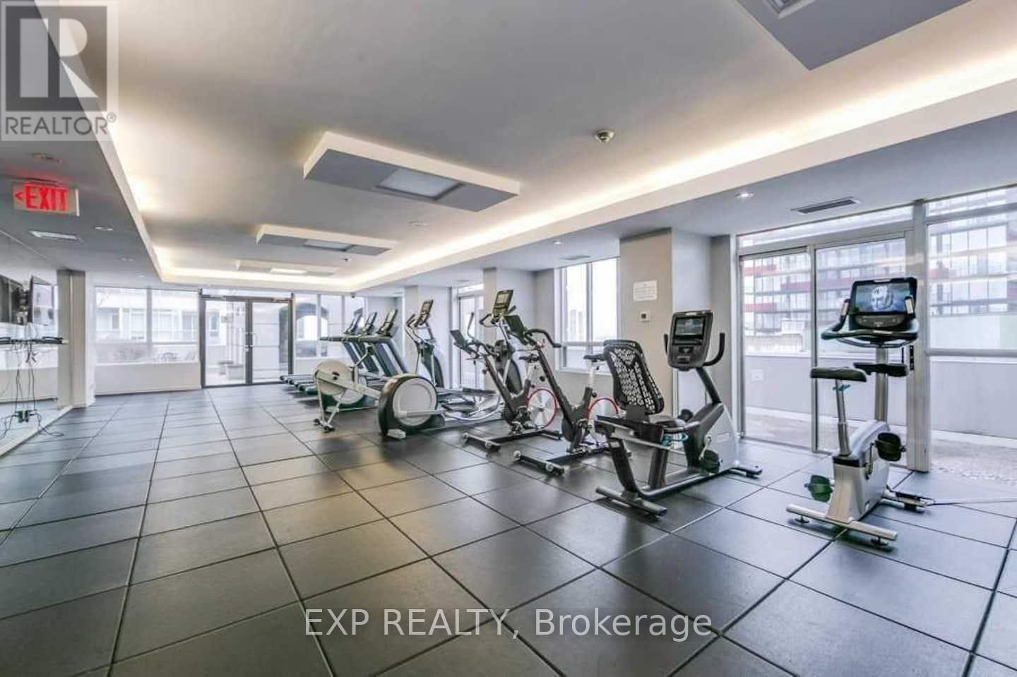 512 - 140 Simcoe Street, Toronto, Ontario  M5H 4E9 - Photo 31 - C12459510