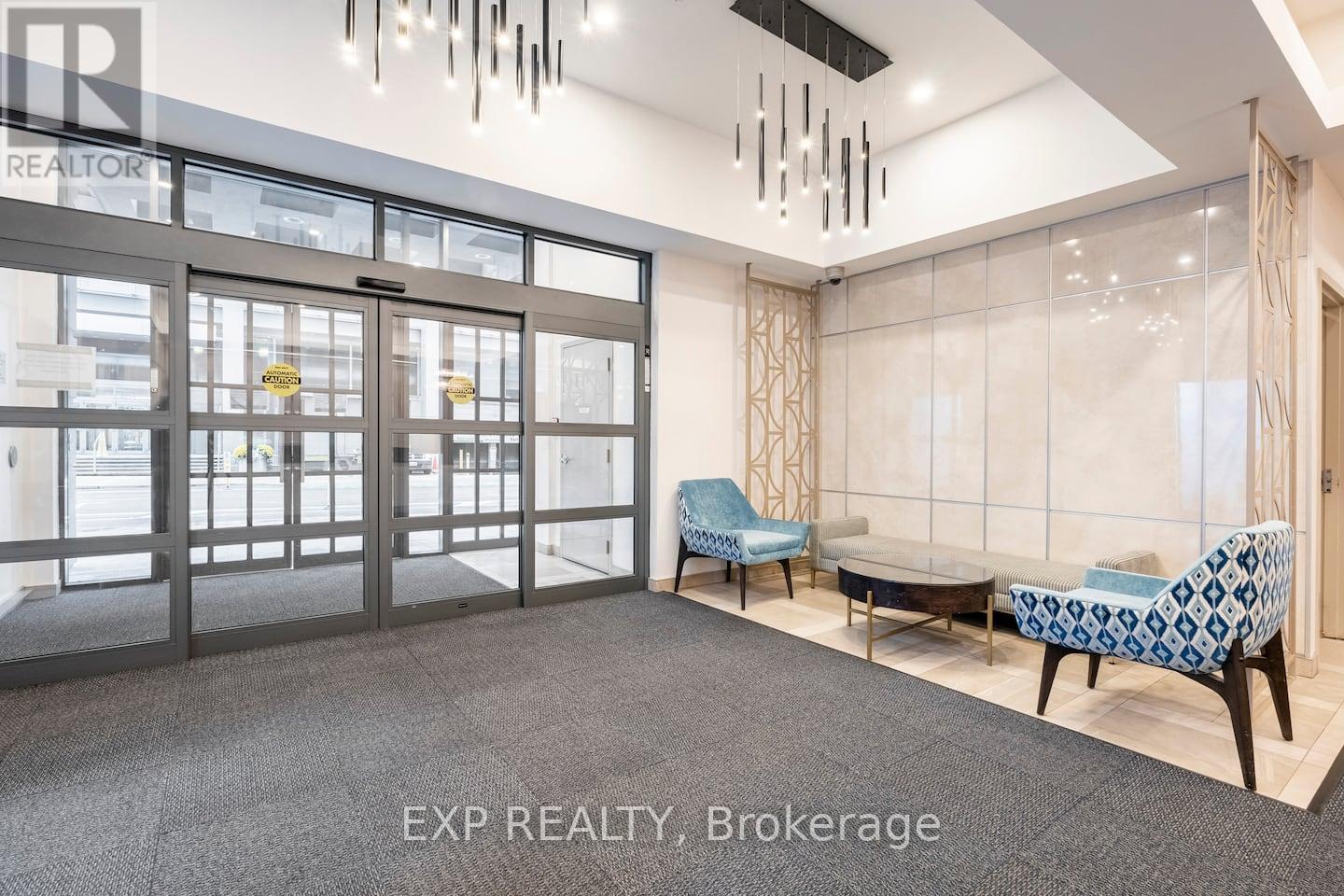 512 - 140 Simcoe Street, Toronto, Ontario  M5H 4E9 - Photo 39 - C12459510