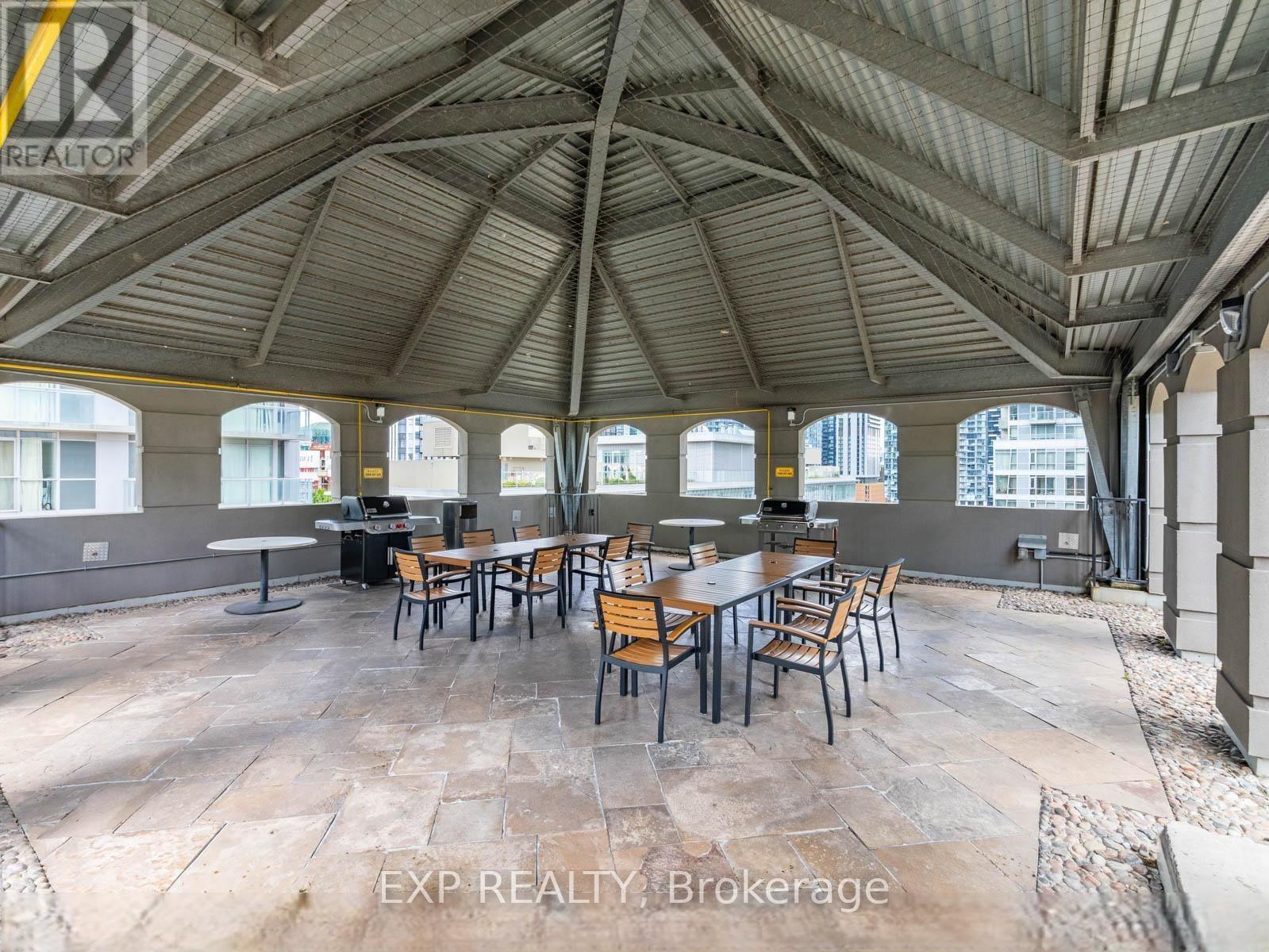 512 - 140 Simcoe Street, Toronto, Ontario  M5H 4E9 - Photo 43 - C12459510